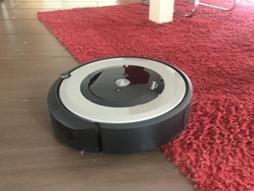 iRobot Roomba e5 - 18
