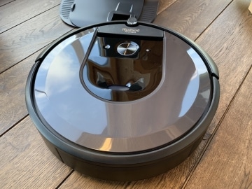 iRobot Roomba i7 Saugroboter
