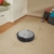 iRobot Roomba 692, WLAN-fähiger Saugroboter, Reinigungssystem mit 3 Stufen, Kompatibel mit Sprachassistenten, Smart Home und App-Steuerung, Individuelle Empfehlungen, Dirt Detect-Technologie - 5